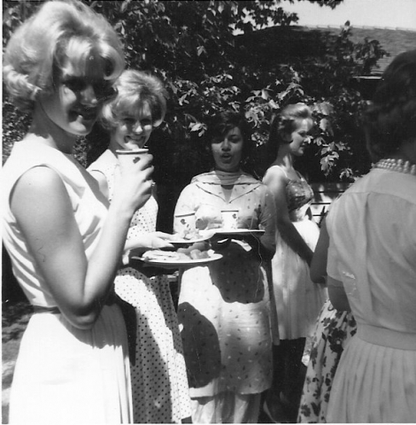 Pep Club Tea, Spring 1962
Pam Gerring, Sue Sheets, Tutu, Sue Hallberg